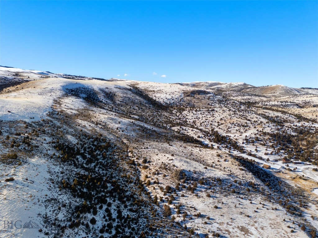Lot 175 Shining Mountains