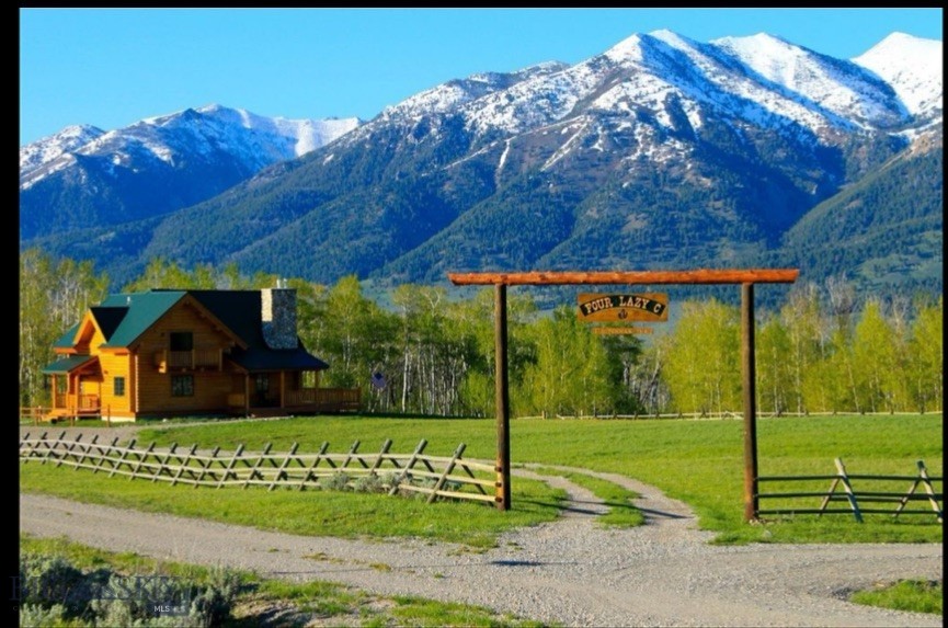 1 Dutchman Trail