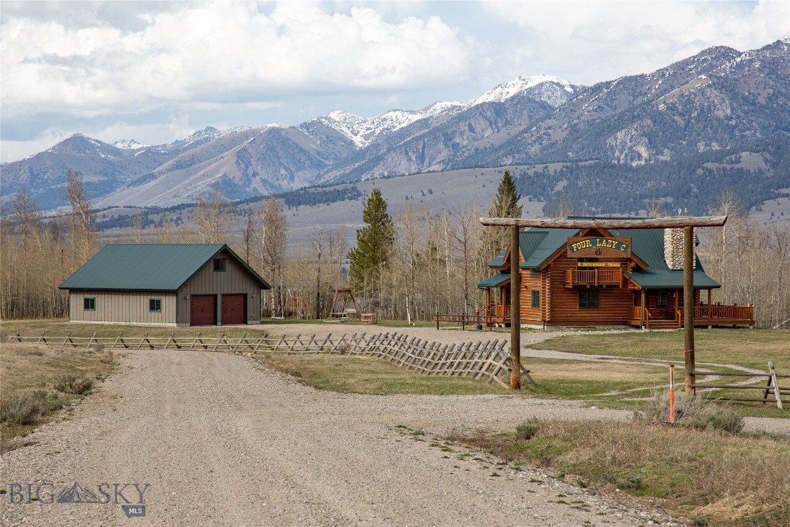 1 Dutchman Trail