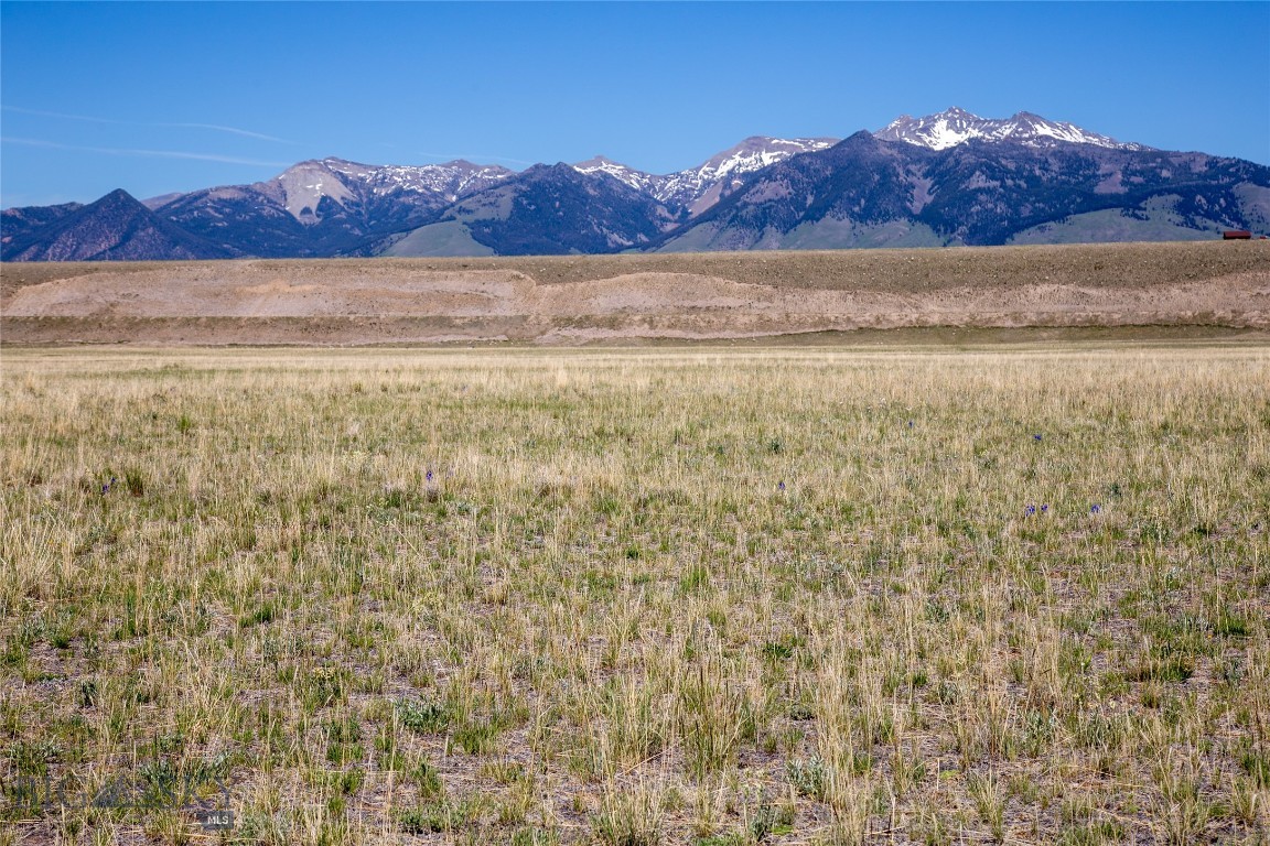 Lot 81 Sphinx Mountain