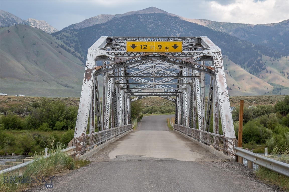 70 Flat Iron Trail