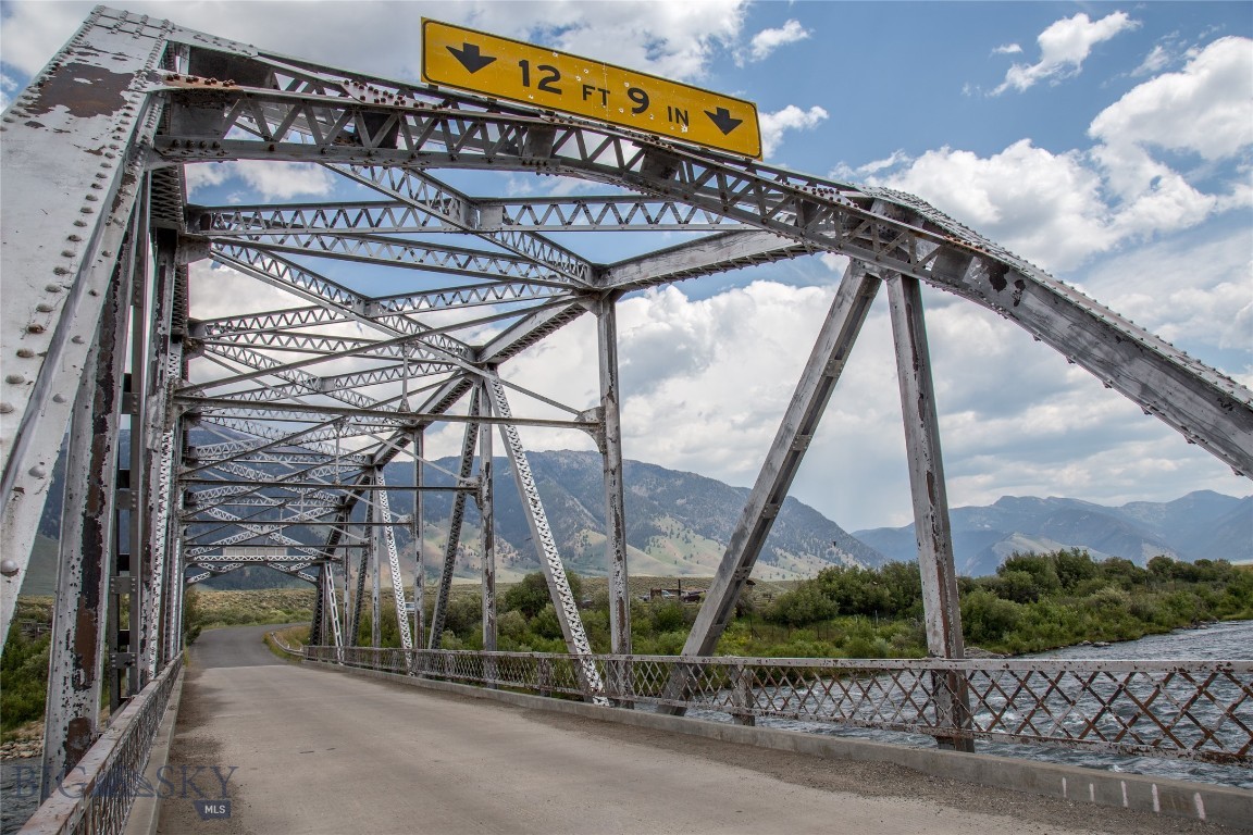 70 Flat Iron Trail
