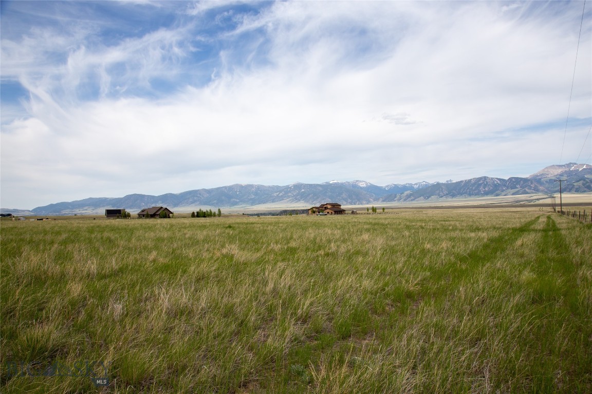 Lot 101 Pronghorn Meadows