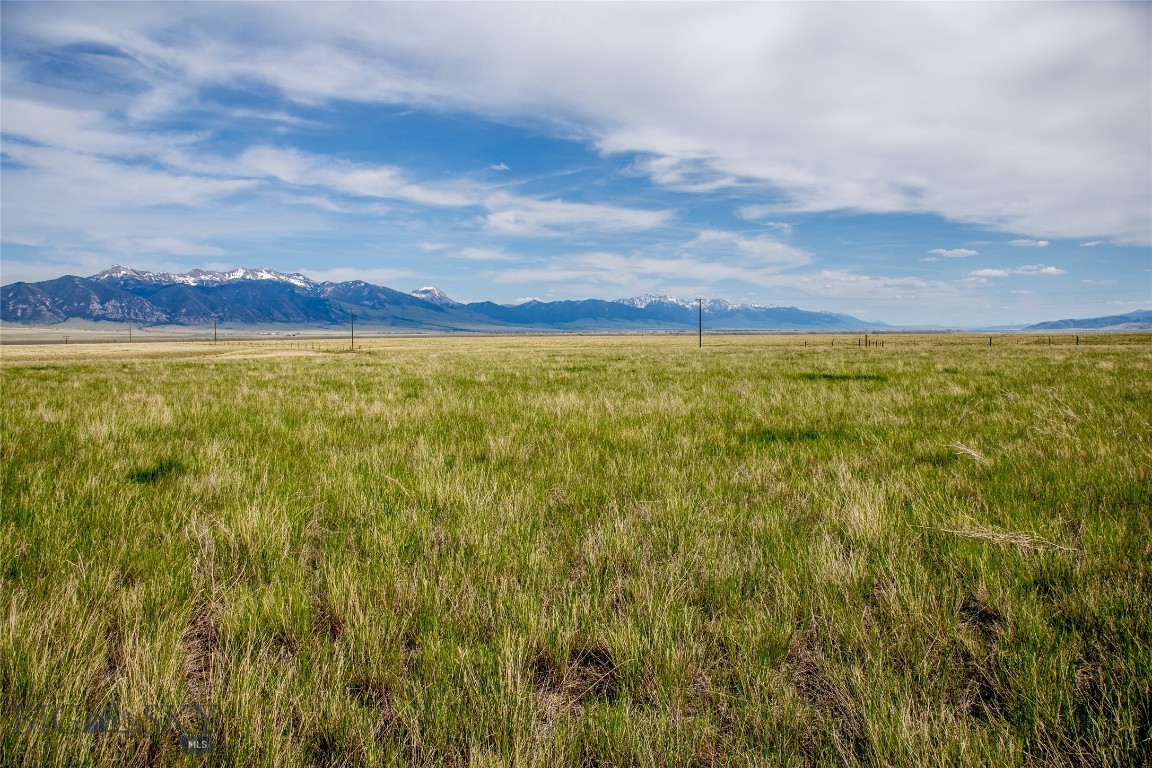 Lot 101 Pronghorn Meadows