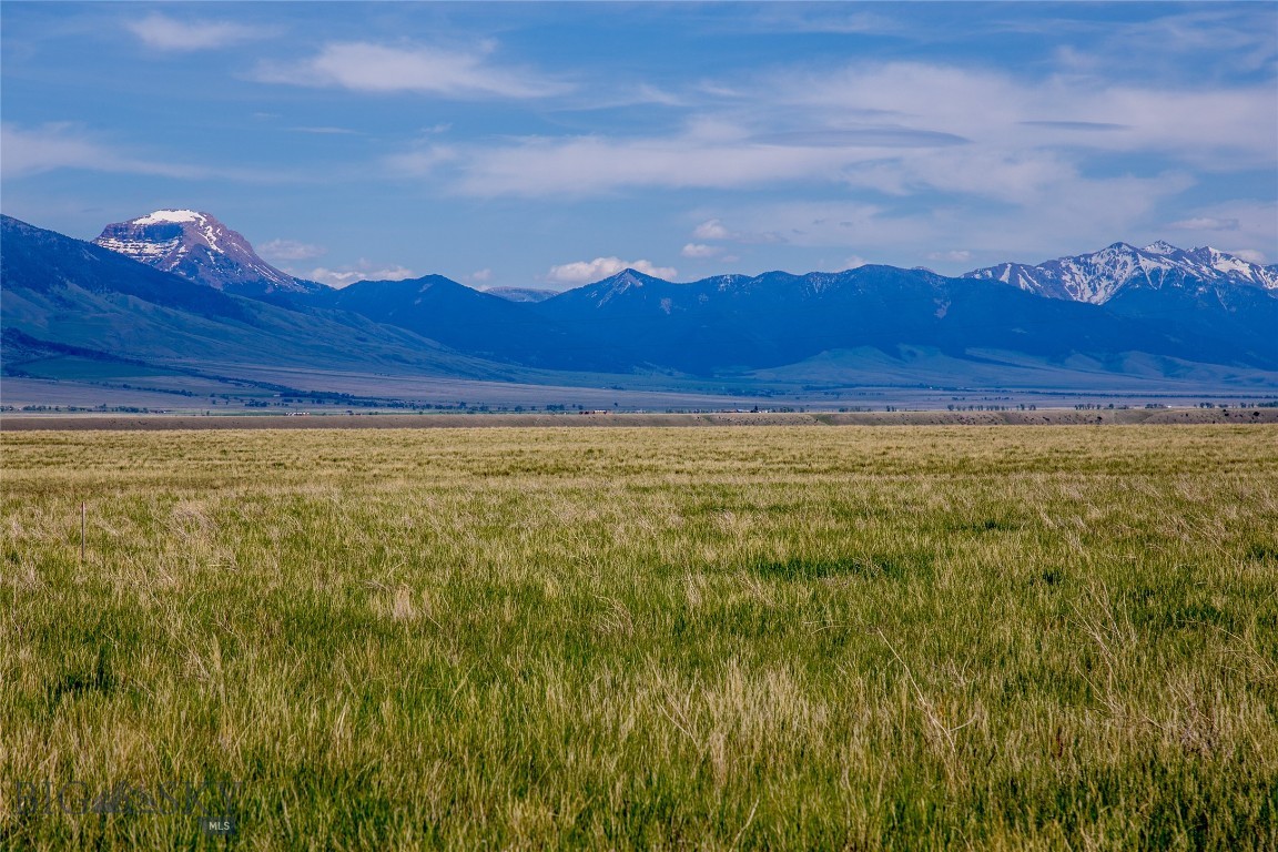 Lot 101 Pronghorn Meadows