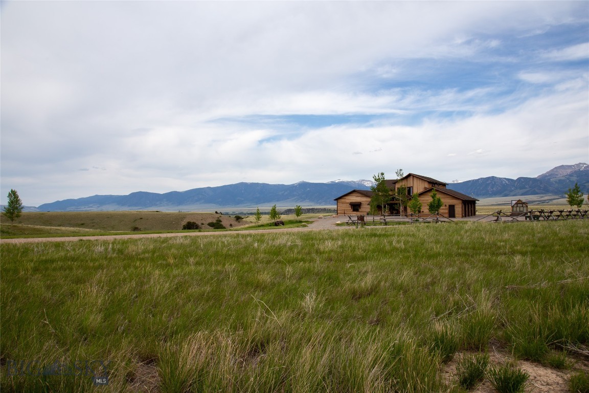 Lot 101 Pronghorn Meadows