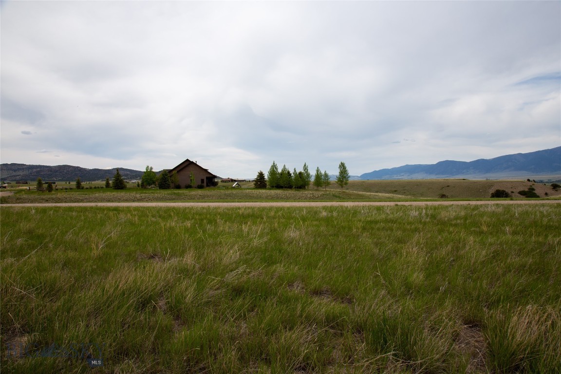 Lot 101 Pronghorn Meadows