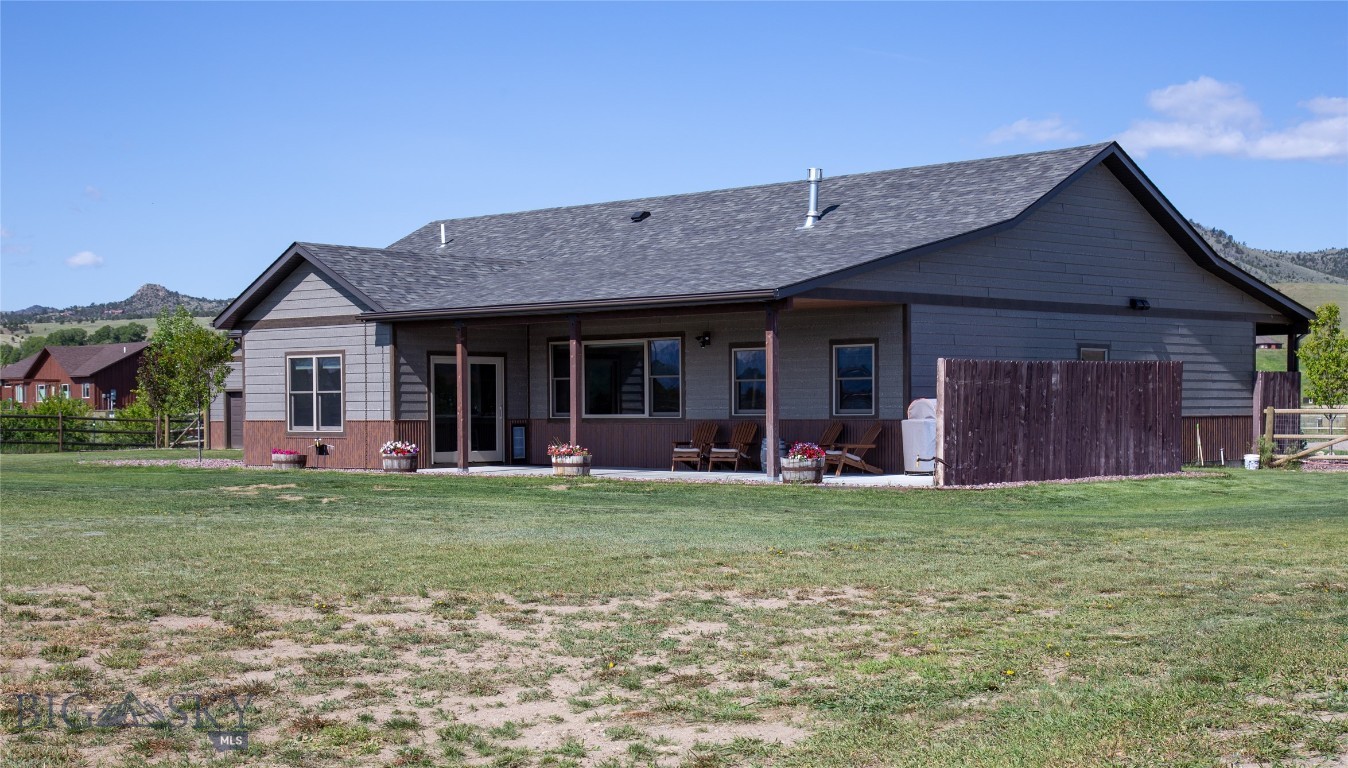 8 Sunset Court