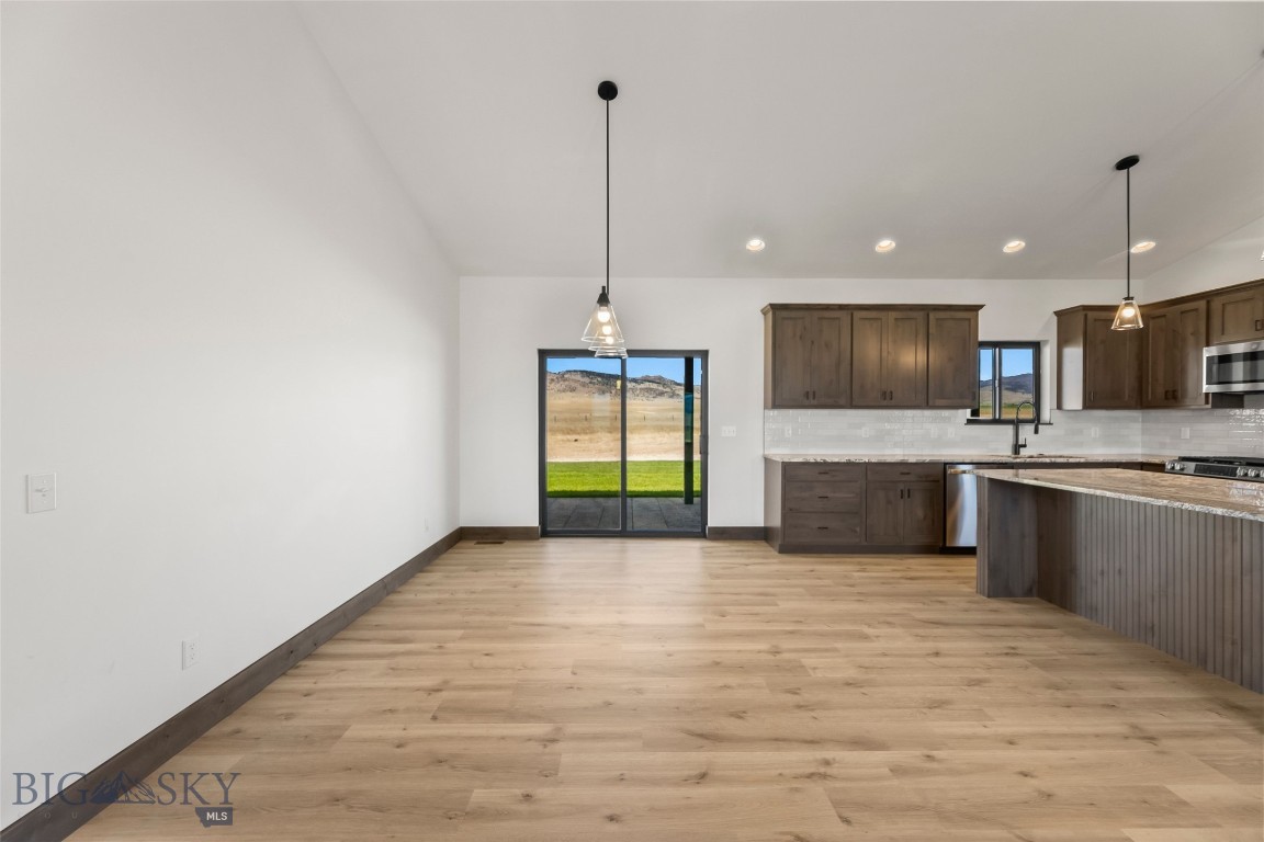 21 Sharon Rose Rd