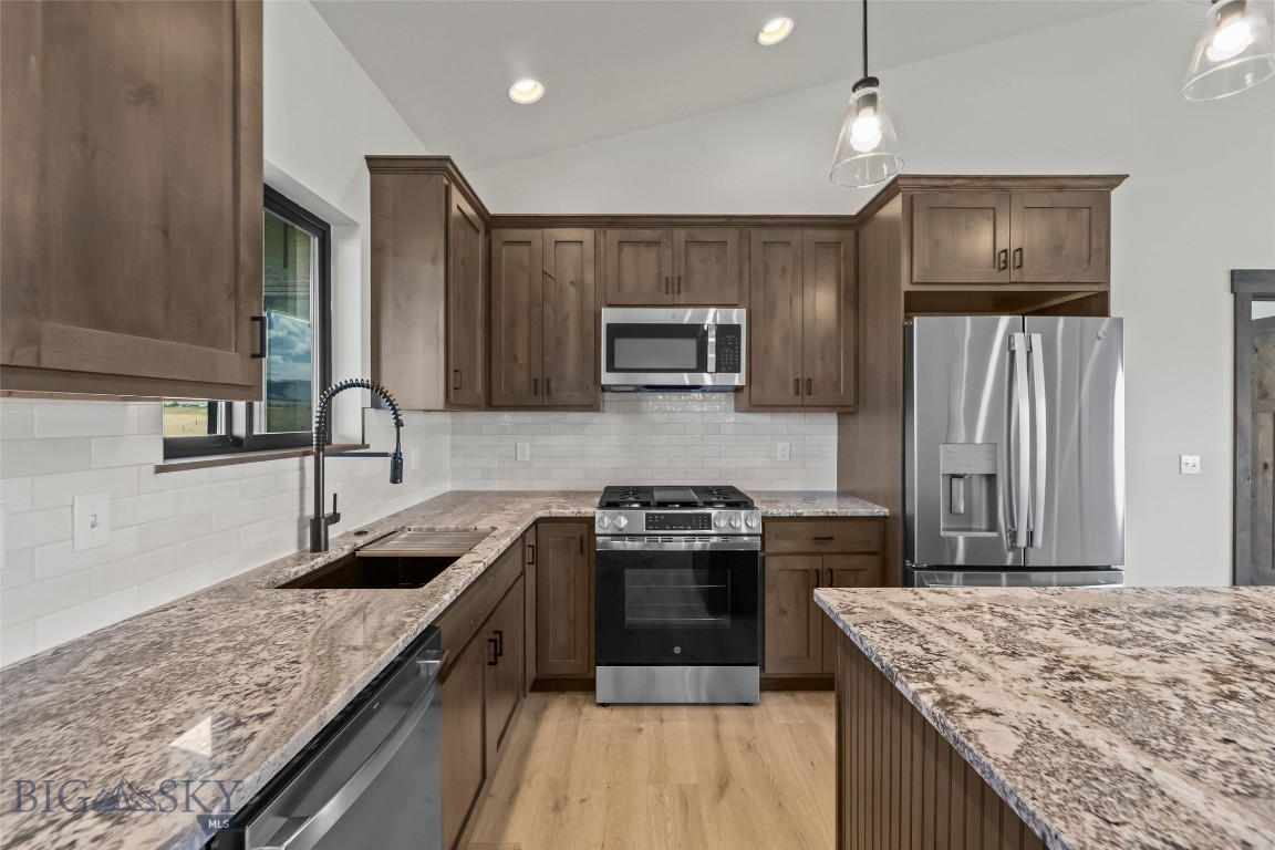 21 Sharon Rose Rd