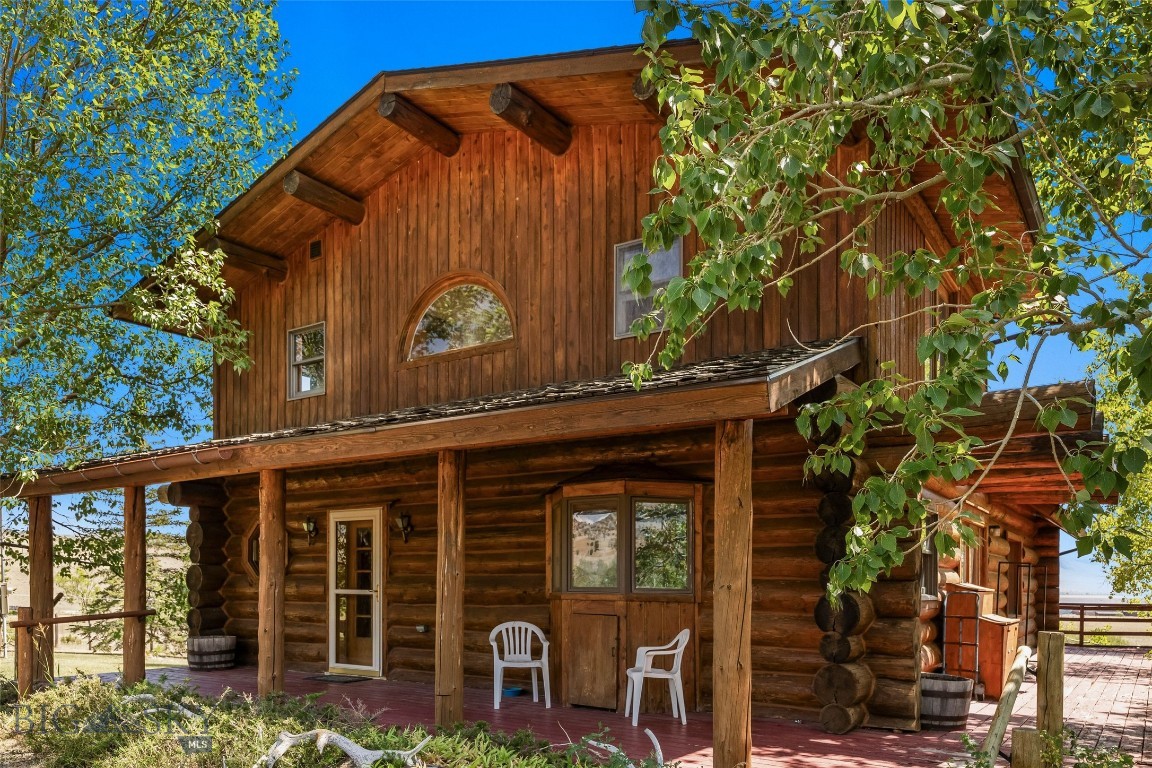 273 Two Bumps Rd