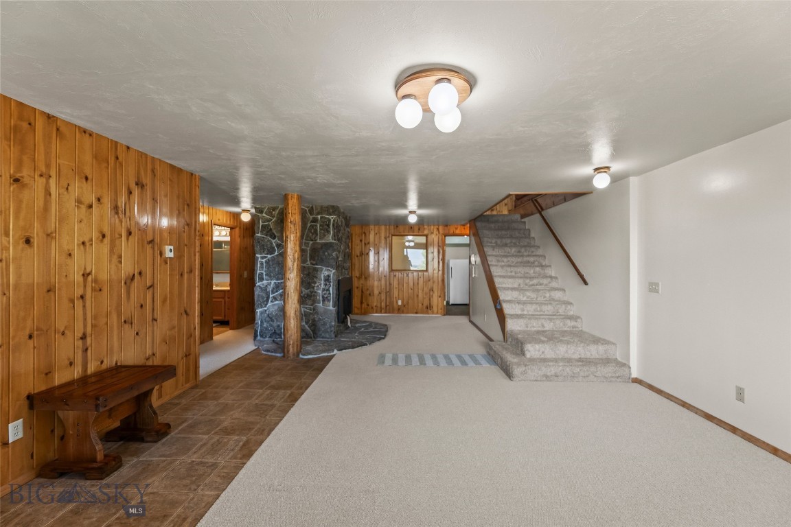 273 Two Bumps Rd