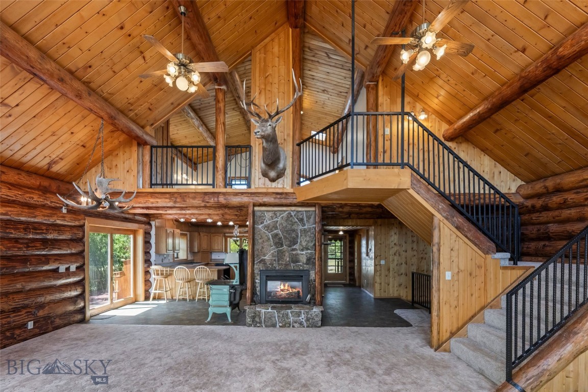 273 Two Bumps Rd