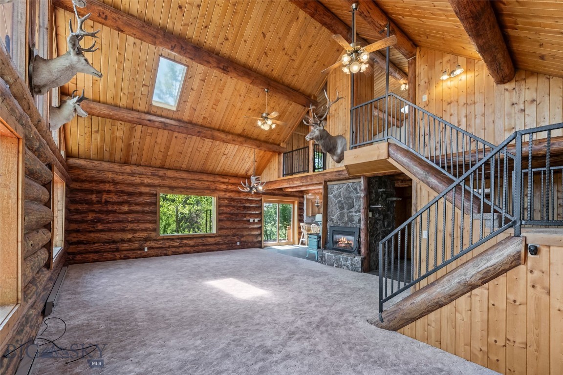 273 Two Bumps Rd