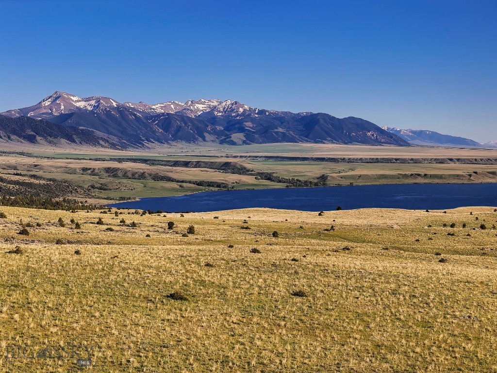 Lost Heart Ranch Ennis Lake Rd