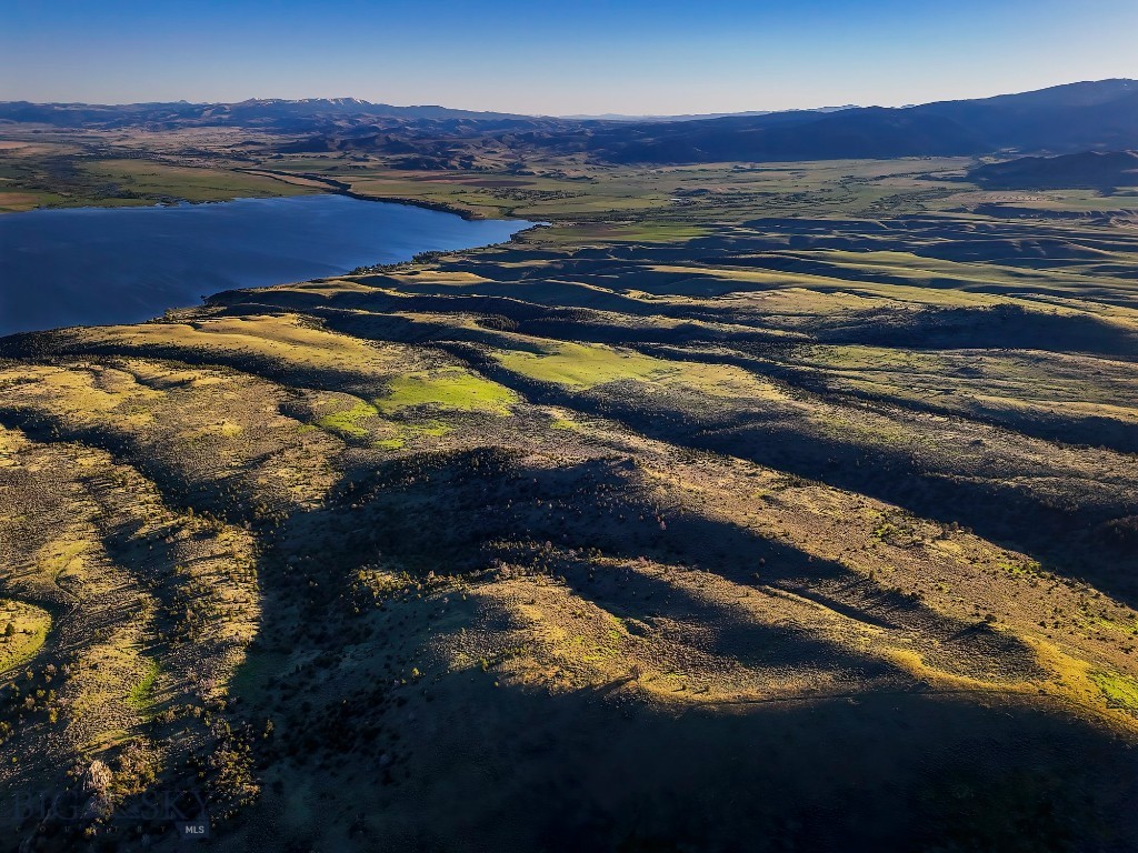 Lost Heart Ranch Ennis Lake Rd