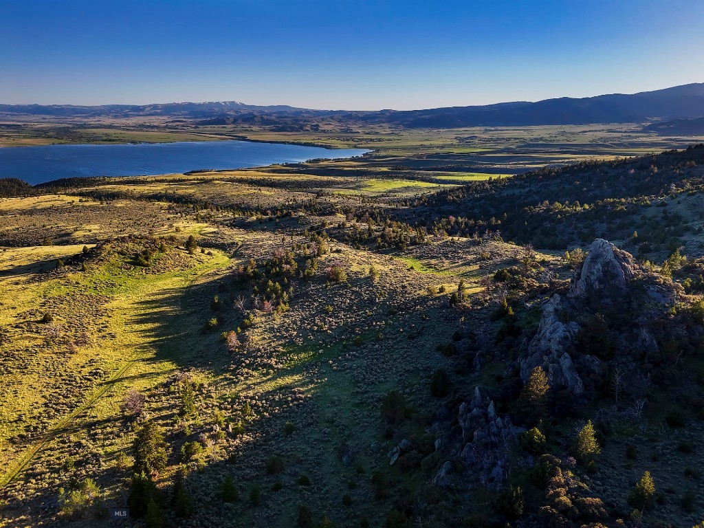 Lost Heart Ranch Ennis Lake Rd