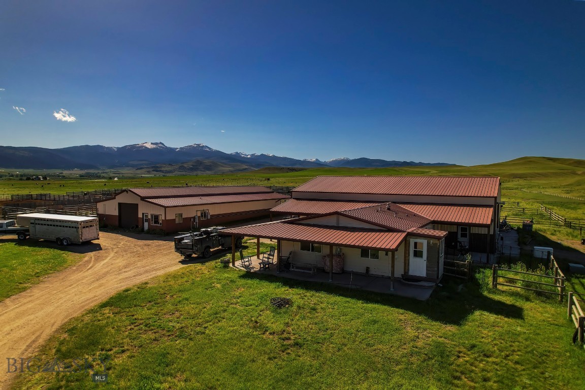 Lost Heart Ranch Ennis Lake Rd