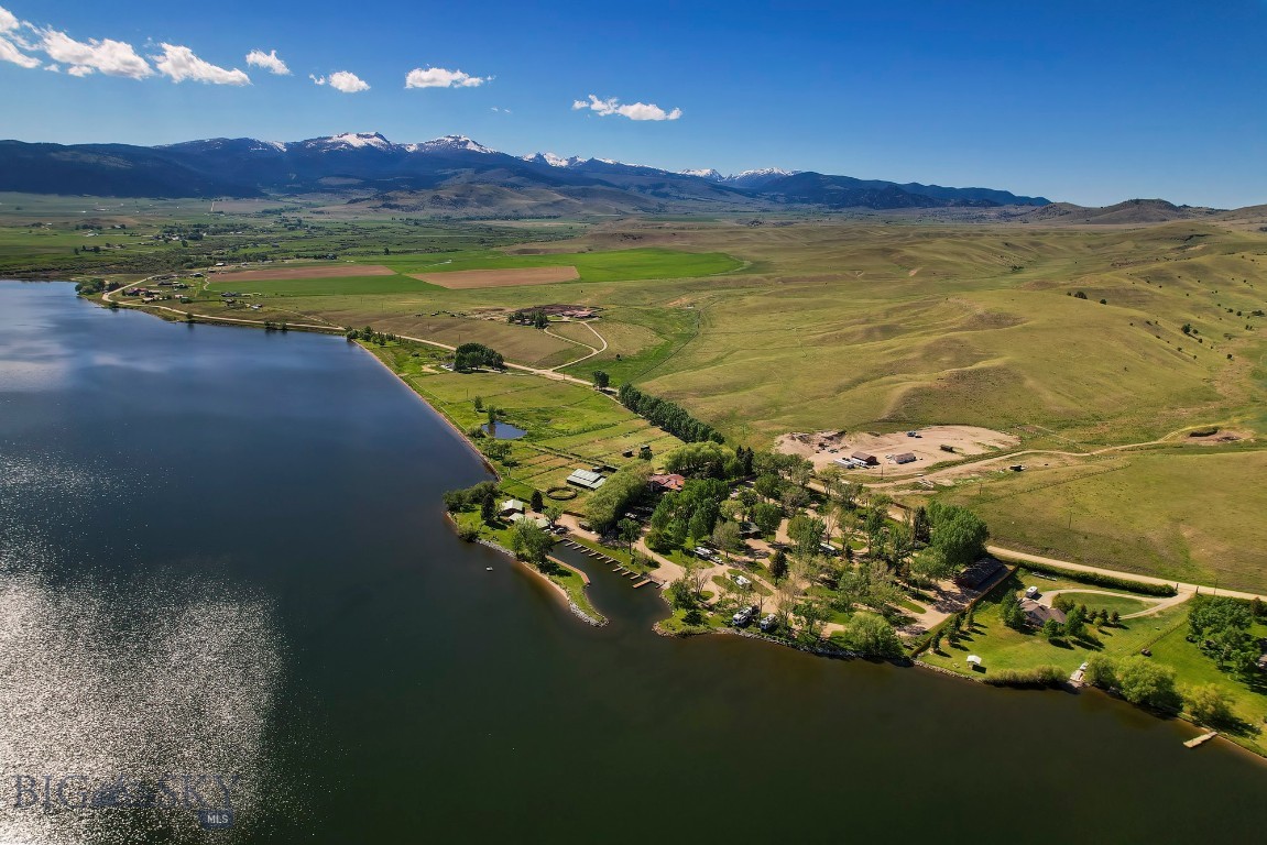 Lost Heart Ranch Ennis Lake Rd