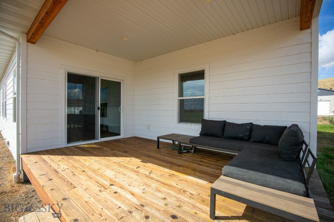 74 Blue Stem Way