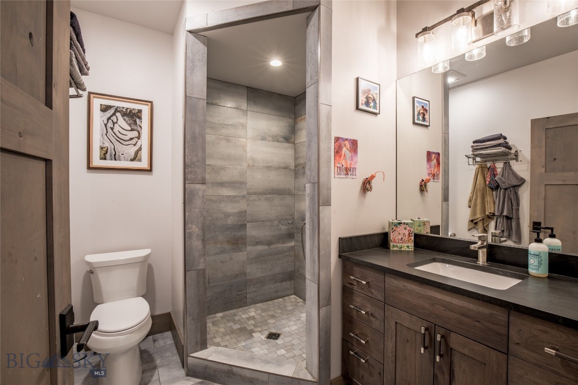 102 Diamondback Road