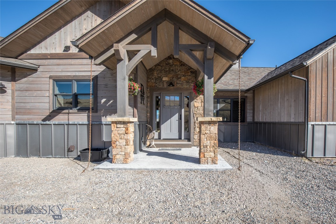 102 Diamondback Road