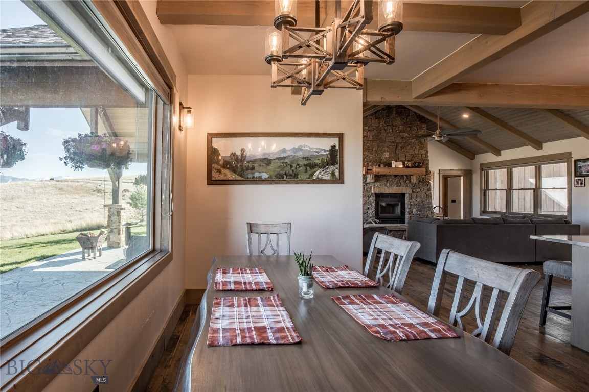 102 Diamondback Road