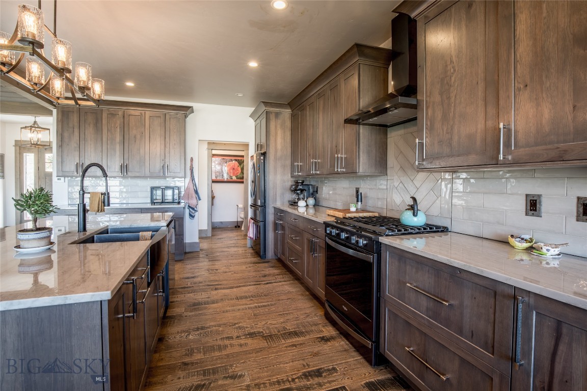 102 Diamondback Road