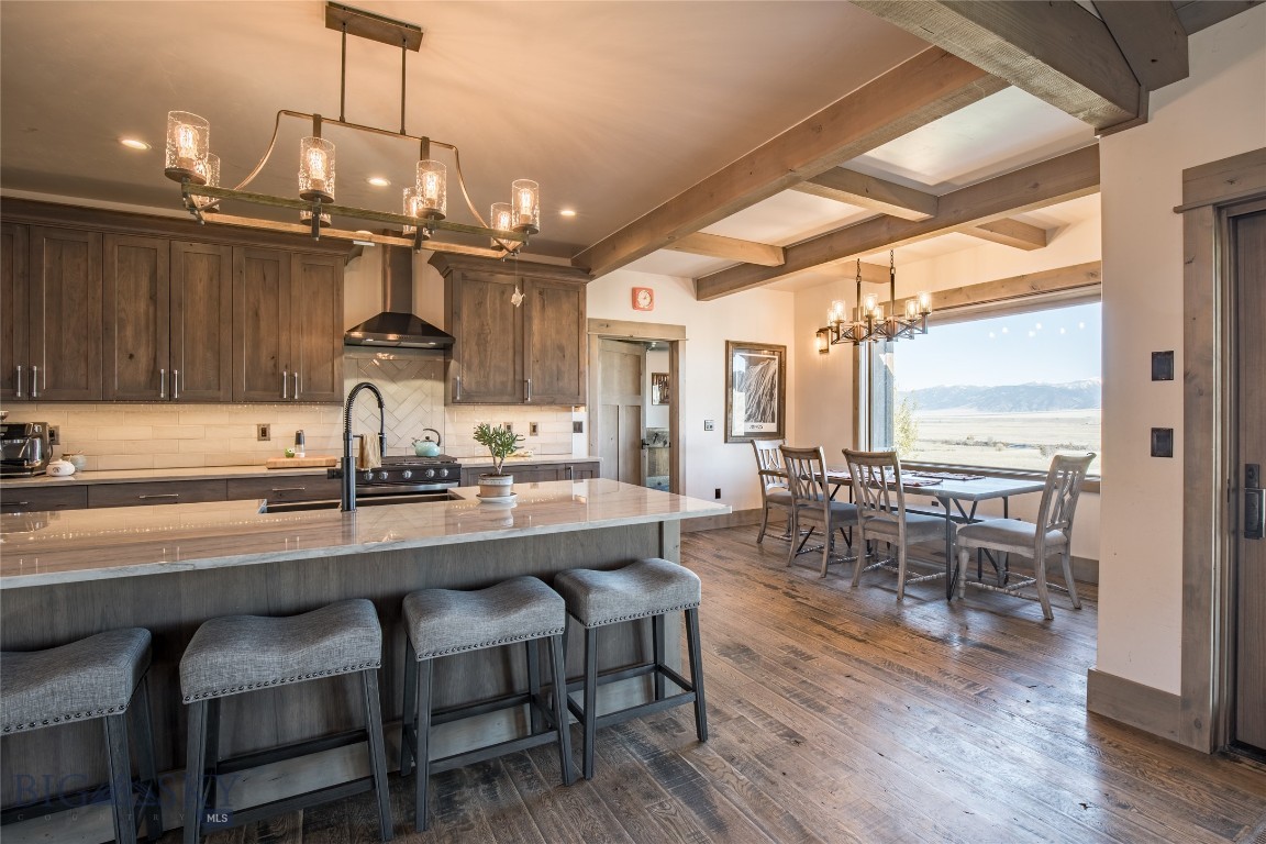 102 Diamondback Road