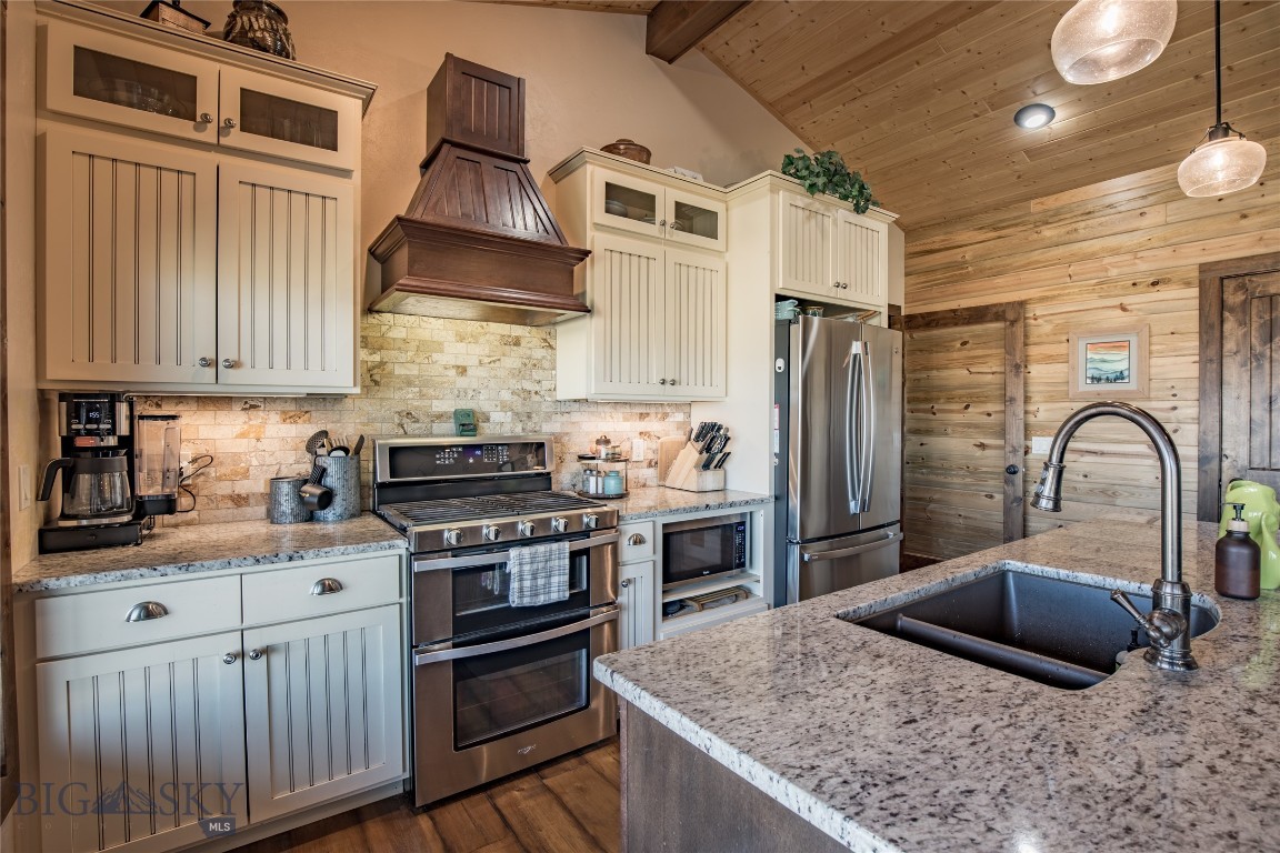 65 Antelope Meadows Road