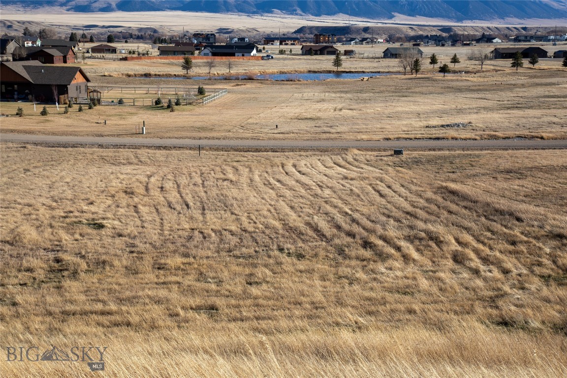 Lot 8 Sky View