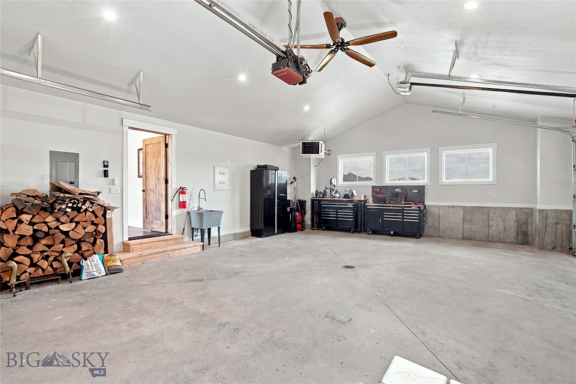 173 S Sun West Road