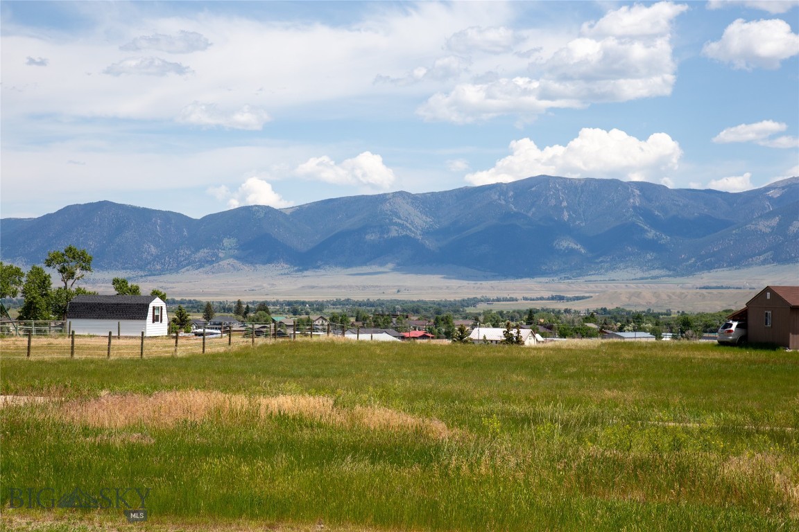 107 Antelope Meadows Road