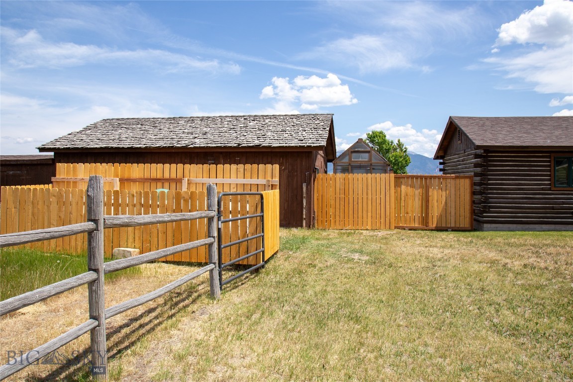 107 Antelope Meadows Road