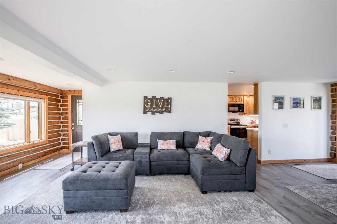 107 Antelope Meadows Road