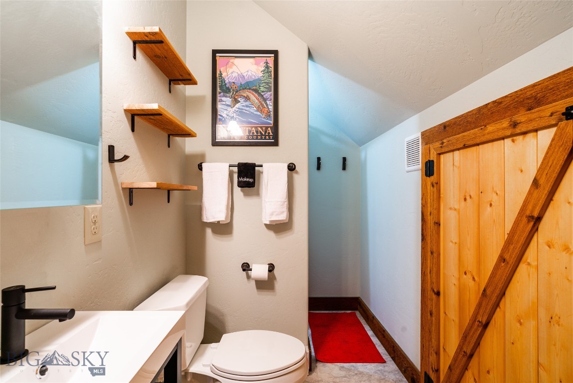 8 Ramshorn Mountain Court