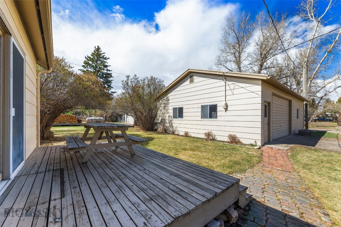 200 E Armitage