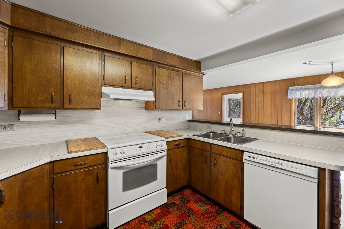 200 E Armitage