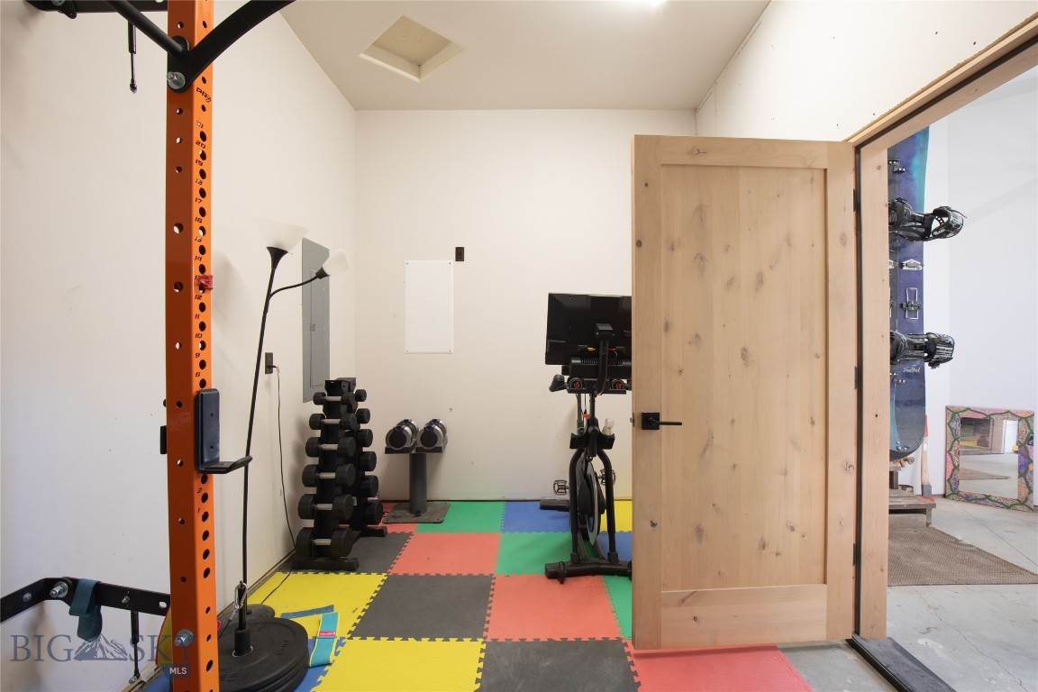 102 Diamondback Road