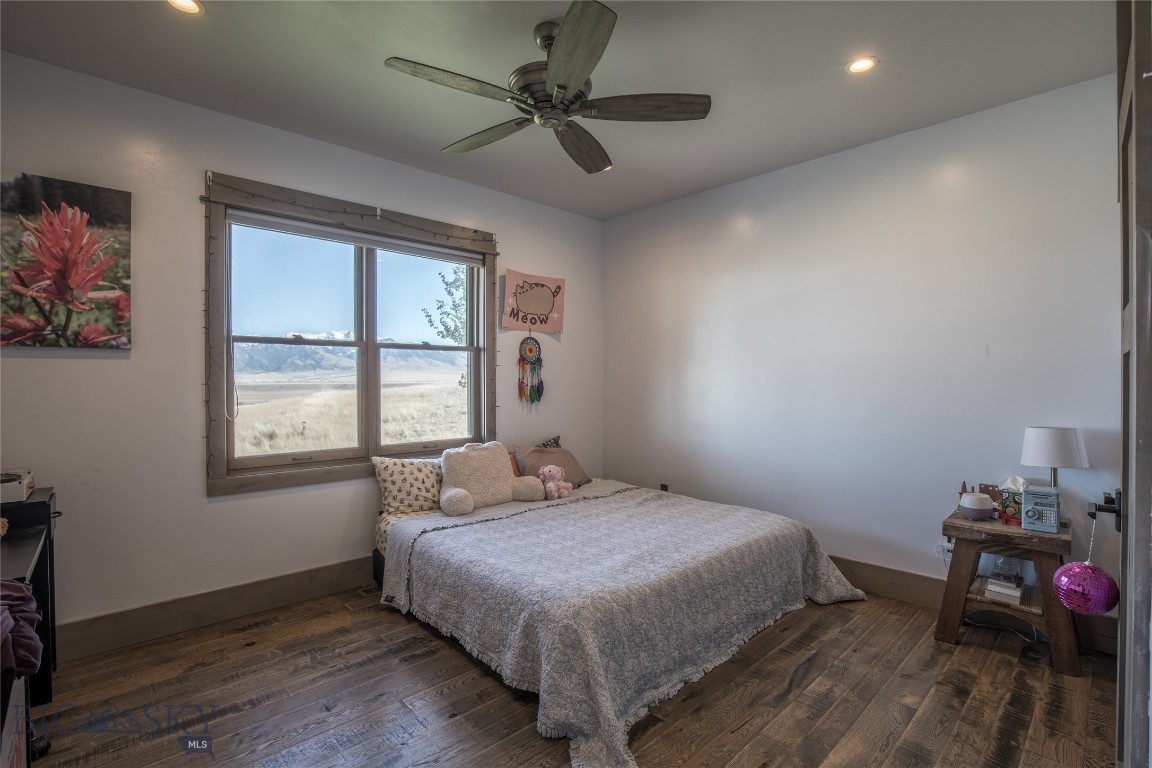 102 Diamondback Road