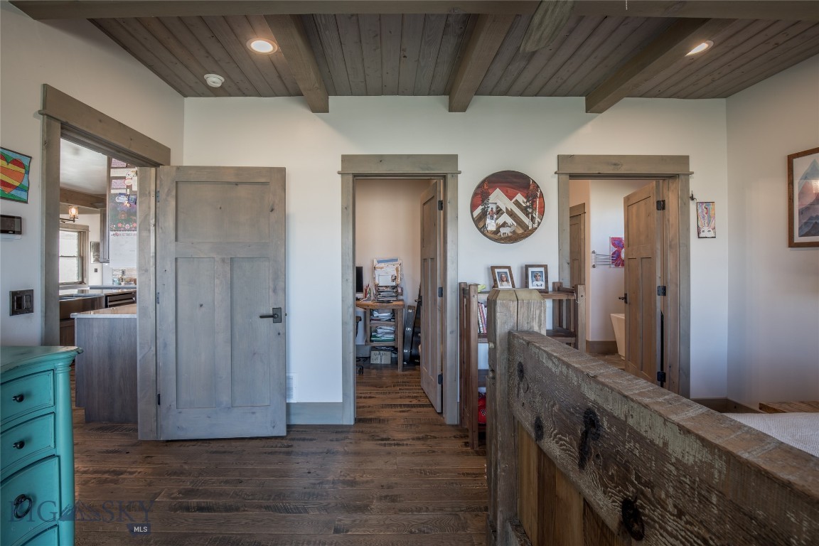 102 Diamondback Road