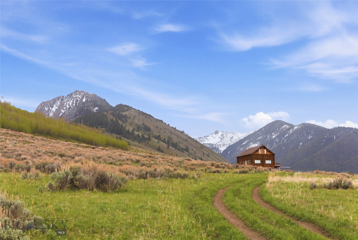 224 Slide Rock Road
