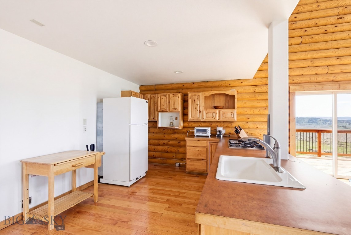 224 Slide Rock Road