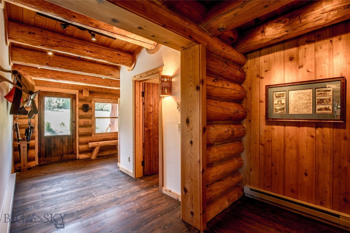 376 Sundance Bench Road