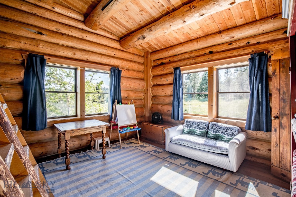 376 Sundance Bench Road