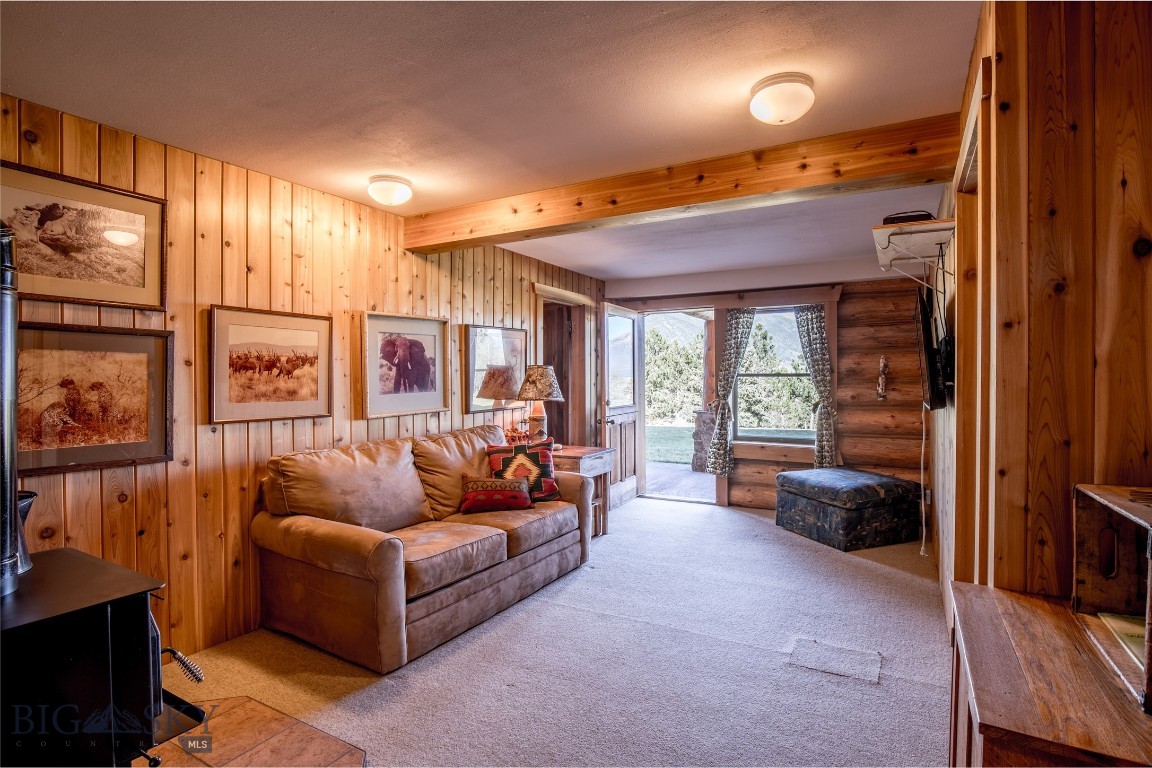376 Sundance Bench Road