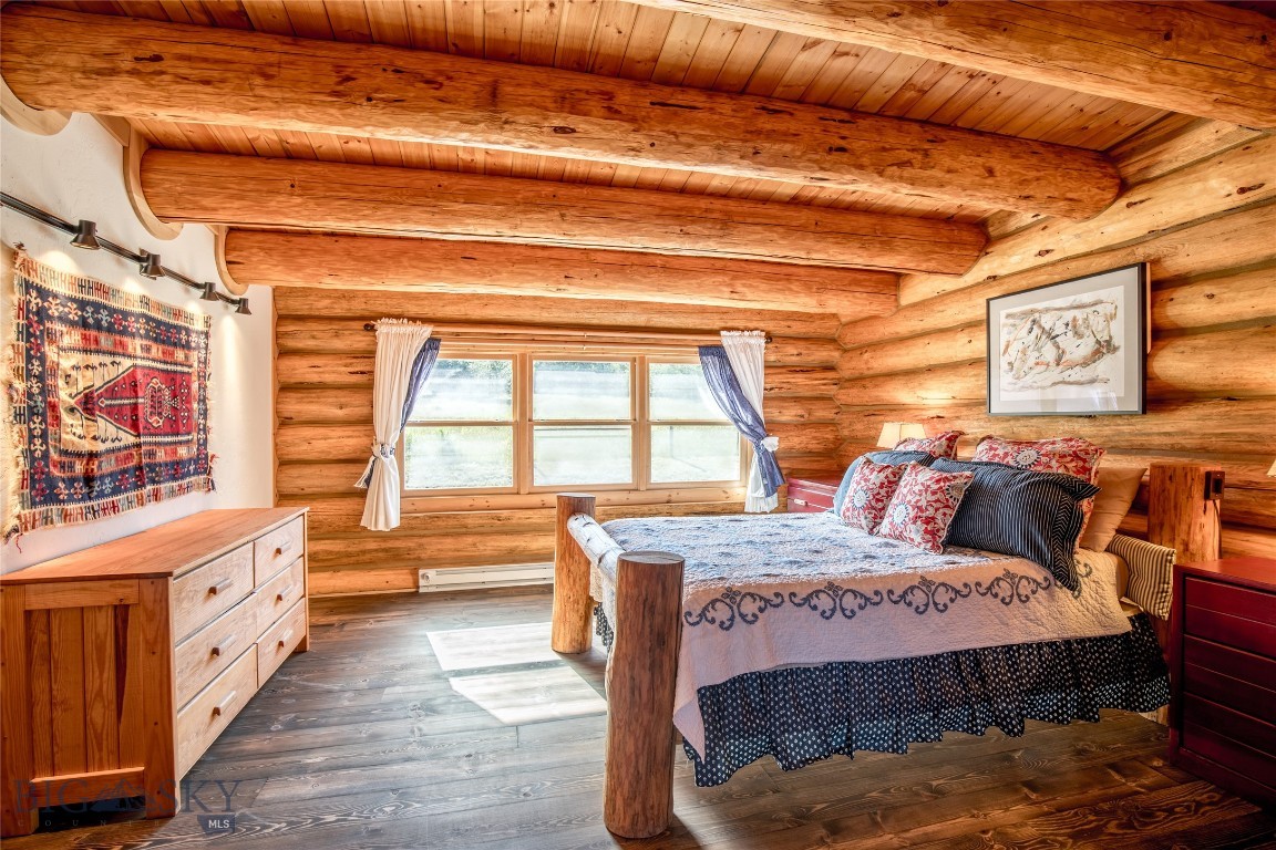 376 Sundance Bench Road