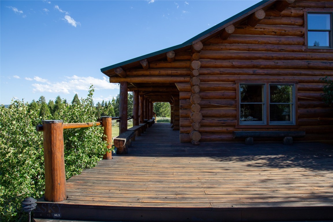 376 Sundance Bench Road