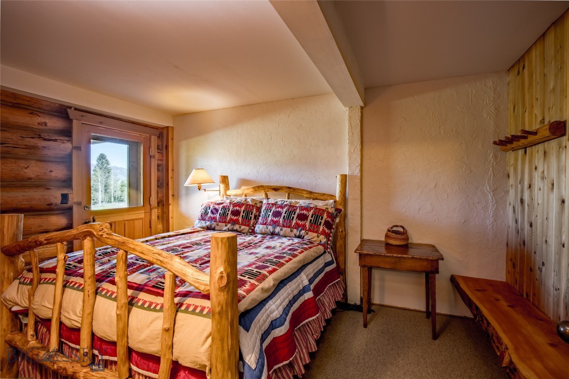 376 Sundance Bench Road