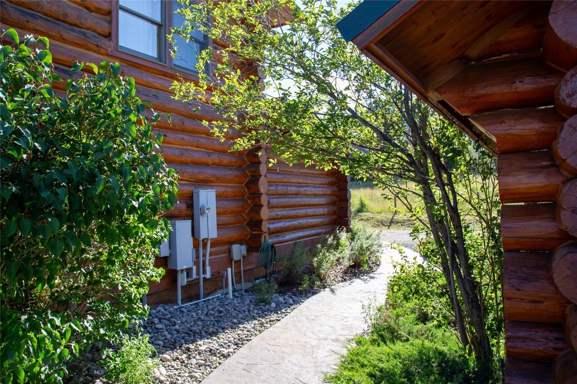 376 Sundance Bench Road